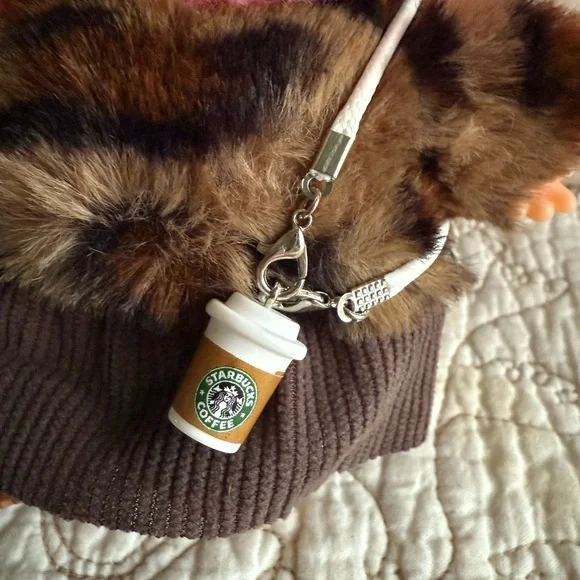 Labubu Leopard Print Sweater, Skirt w/ Hat Outfit + “Starbucks” Cup - Picture 7 of 8